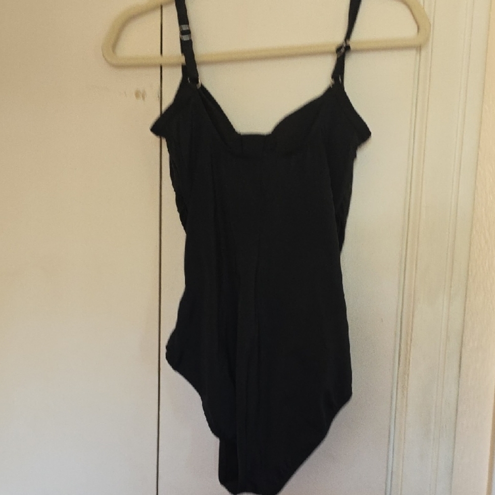 Jantzen Black Asymmetrical Sleeveless Bodysuit